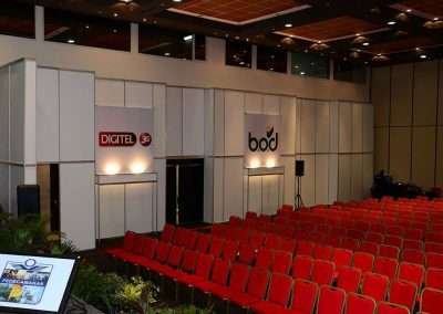 Asamblea Fedecámaras Valencia. Cerramientos y gráficas: Digitel, BOD